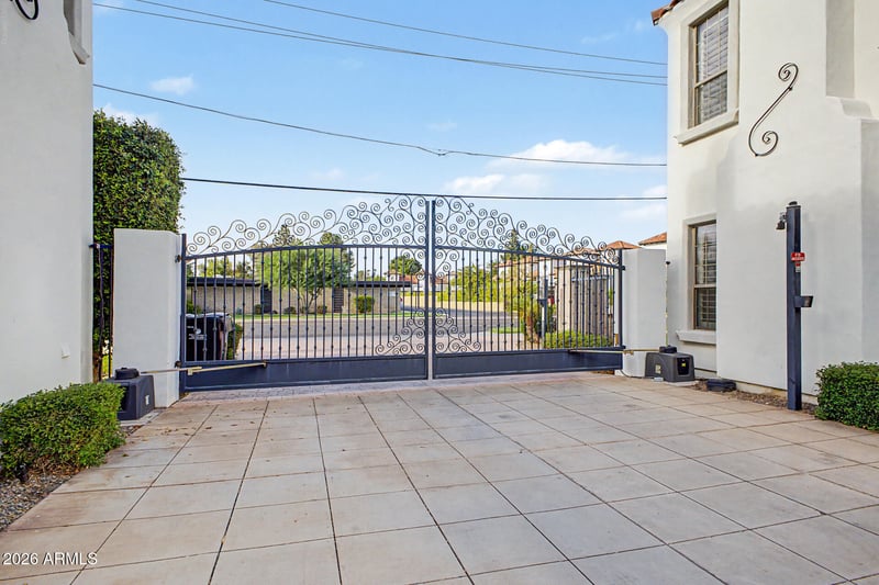 111 W Missouri Ave #H, Phoenix, AZ 85013
