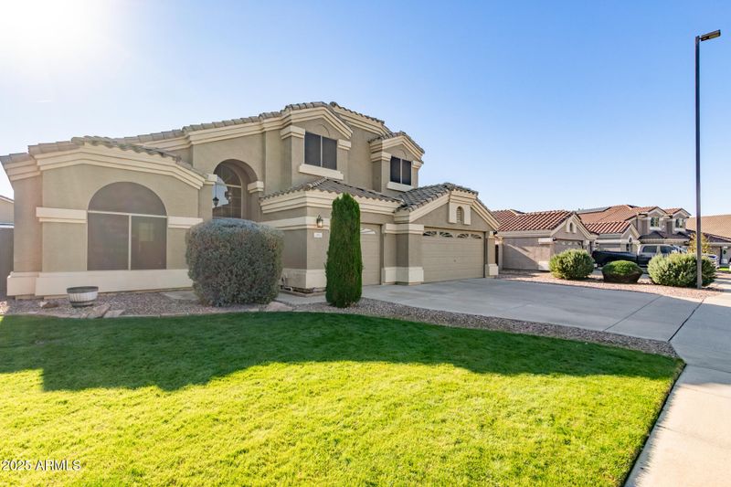 111 W Windsor Dr, Gilbert, AZ 85233