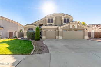 111 Windsor Dr, Gilbert, AZ 85233