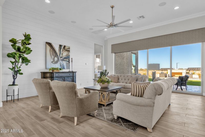 1110 E Peach Tree Dr, Chandler, AZ 85249