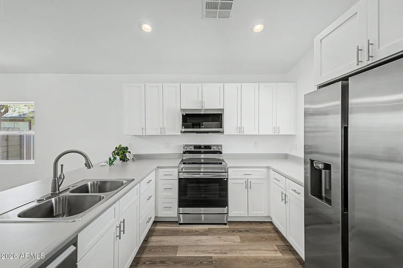 1110 E Pierce St, Phoenix, AZ 85006