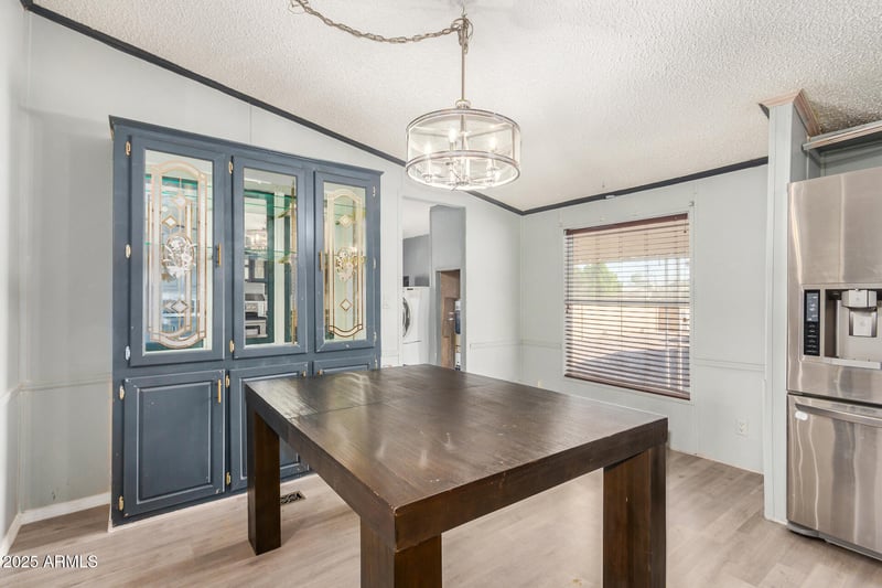 1110 Kachina Trl, Phoenix, AZ 85041