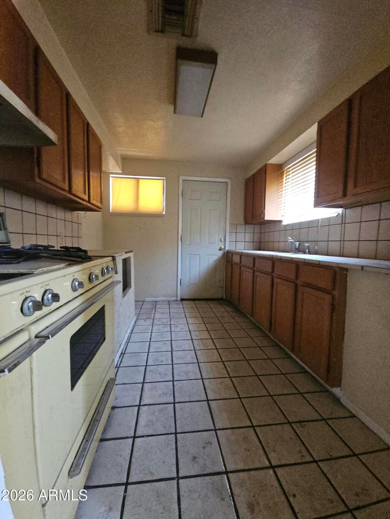 1110 18th St, Phoenix, AZ 85006