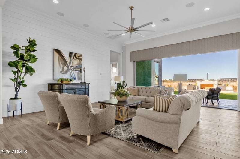 1110 Peach Tree Dr, Chandler, AZ 85249
