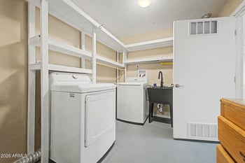 11101 W Virgo Ct, Sun City, AZ 85351