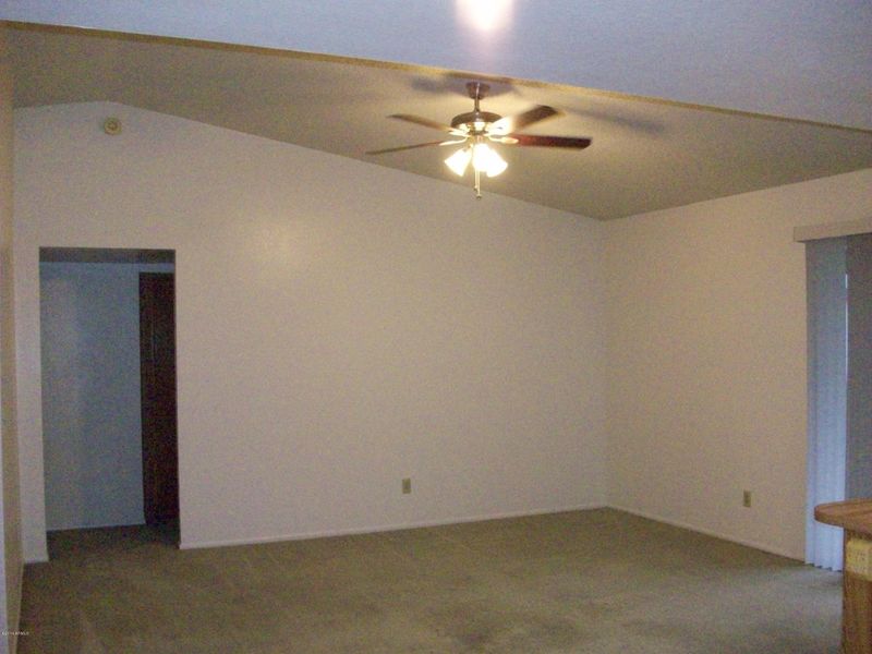 11105 W Glenrosa Ave, Phoenix, AZ 85037