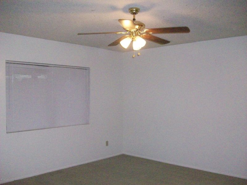 11105 W Glenrosa Ave, Phoenix, AZ 85037