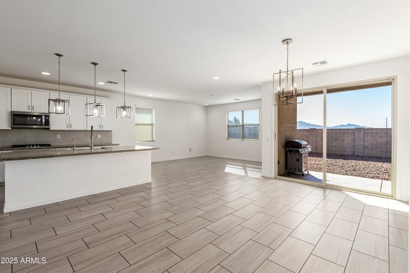11106 56th Ln, Laveen, AZ 85339