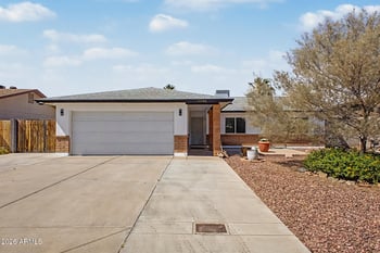 11106 Glenrosa Ave, Phoenix, AZ 85037
