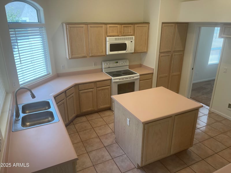 11109 Amelia Ave, Avondale, AZ 85392