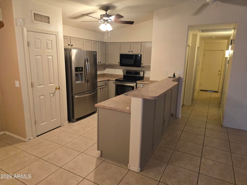 11109 W Madisen Ellise Dr, Surprise, AZ 85378
