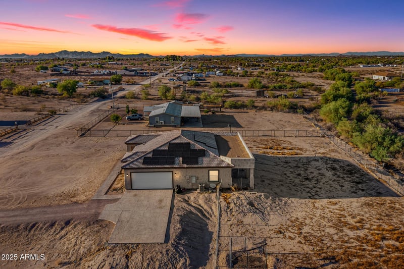 1111 350th Ave, Tonopah, AZ 85354