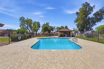 1111 64th St #43, Mesa, AZ 85205