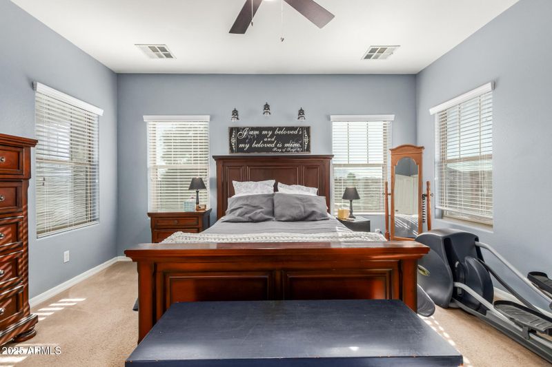 1111 E Blue Spruce Ln, Gilbert, AZ 85298