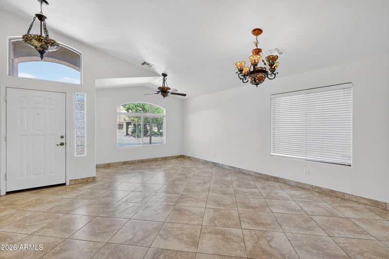 1111 Palomino Way, San Tan Valley, AZ 85143