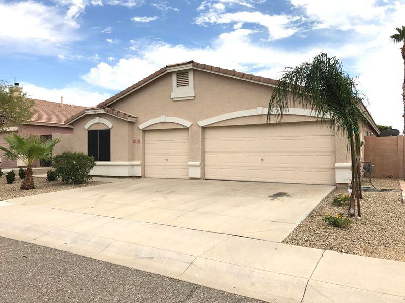 1111 E Potter Dr, Phoenix, AZ 85024
