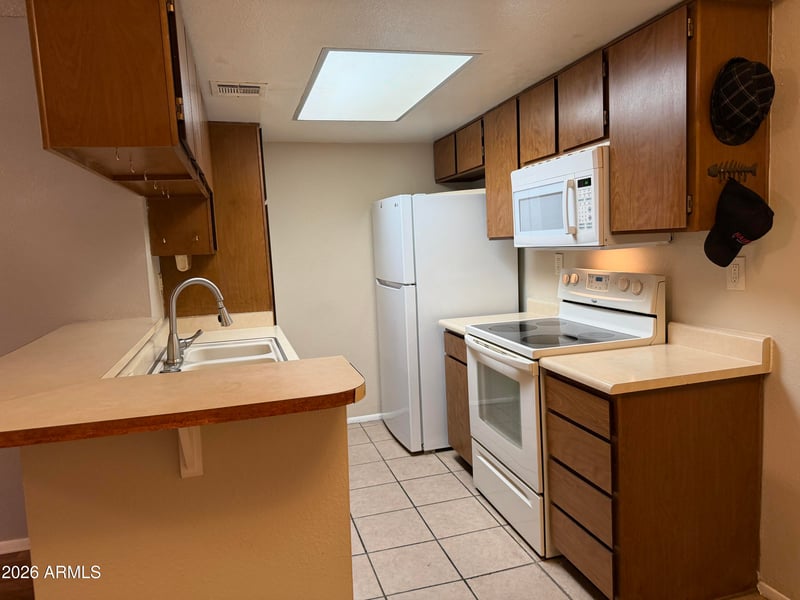 1111 University Dr #239, Tempe, AZ 85288