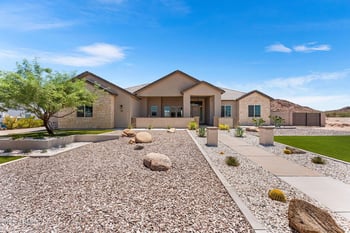 1111 Lucky Ln, San Tan Valley, AZ 85144