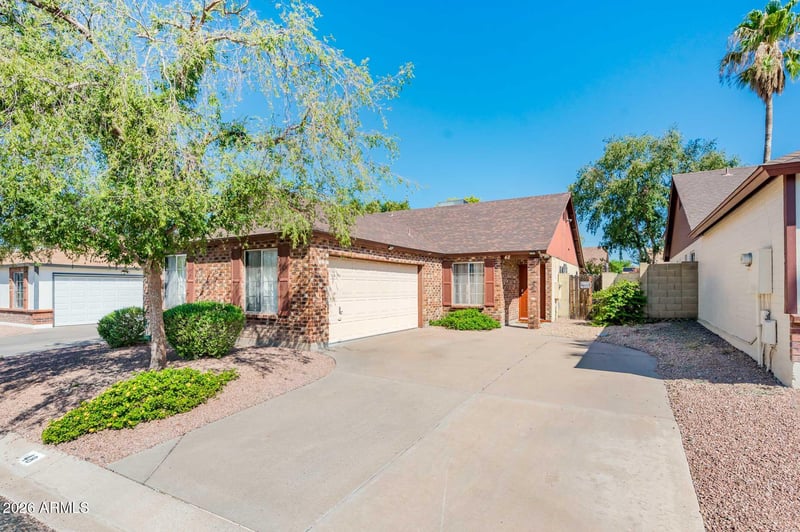 1111 N 64th St #48, Mesa, AZ 85205