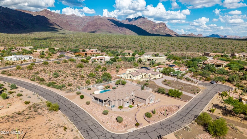 1111 S Deer Run Ct, Apache Junction, AZ 85119
