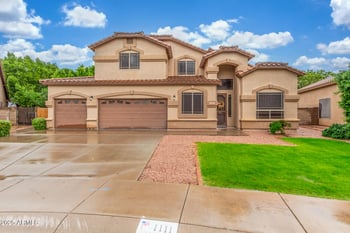 1111 Sandstone St, Gilbert, AZ 85296
