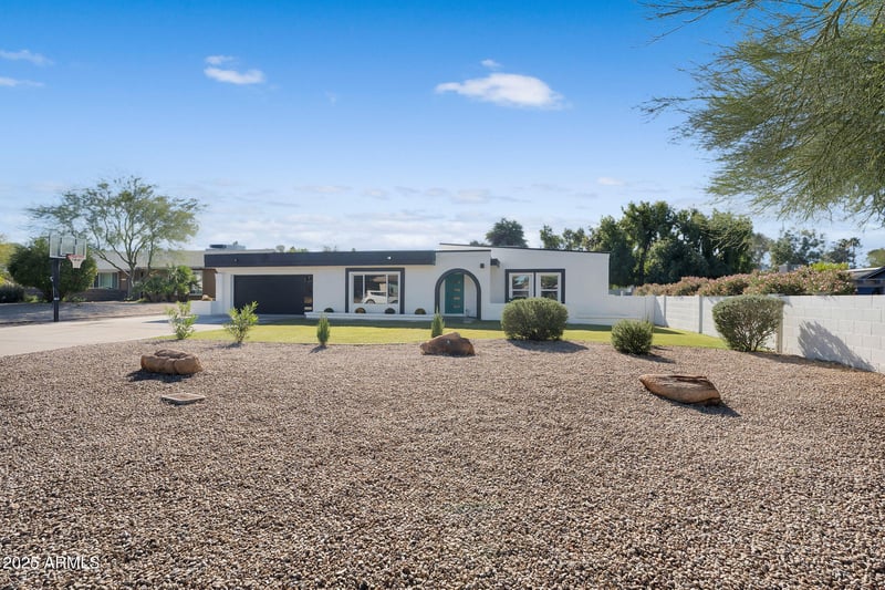 1111 Village Circle Dr, Phoenix, AZ 85022