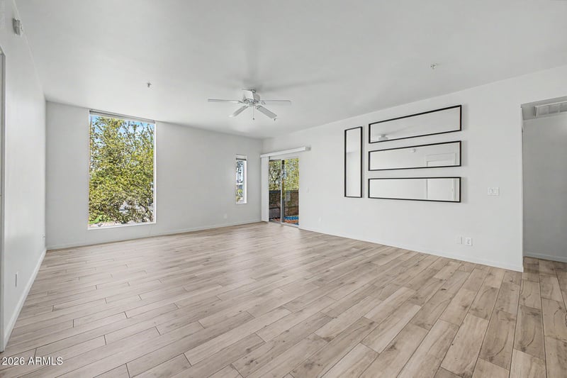 1111 W University Dr #2009, Tempe, AZ 85281