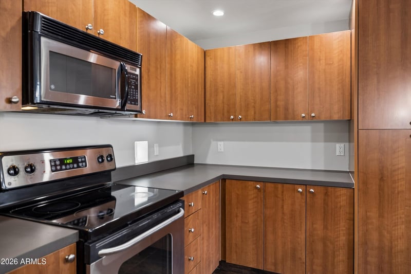 1111 W University Dr #2011, Tempe, AZ 85281