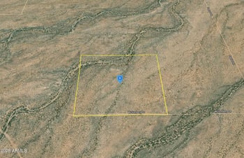 1111 Wickenberg Dr #-, Golden Valley, AZ 86413