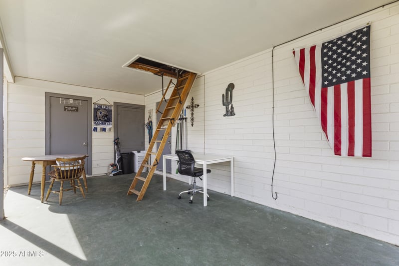 11111 Hollywood Ave, Youngtown, AZ 85363