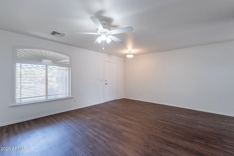 11113 Minnezona Ave, Phoenix, AZ 85037