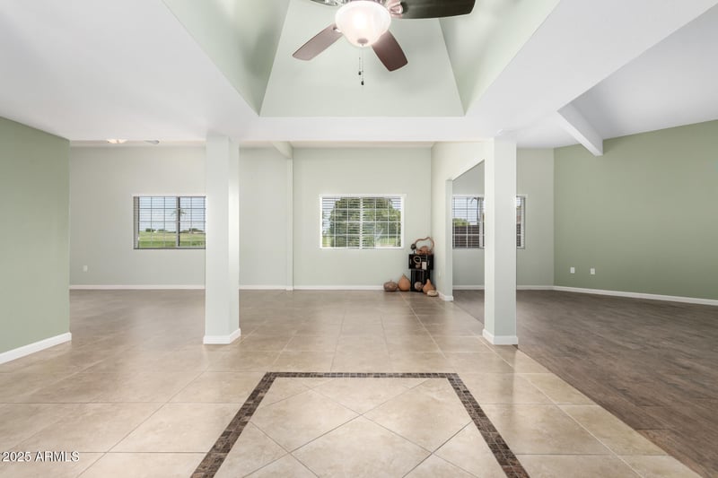11114 Palmeras Dr, Sun City, AZ 85373
