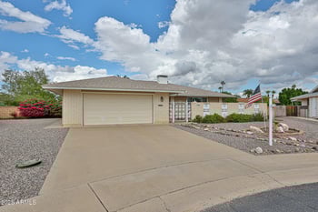 11114 Peace Ct, Sun City, AZ 85351