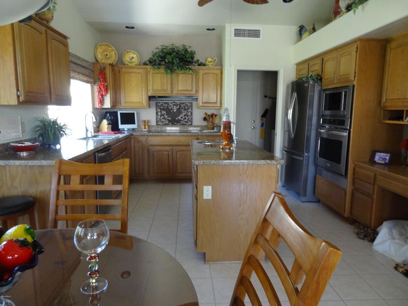11115 E Elmhurst Dr, Sun Lakes, AZ 85248