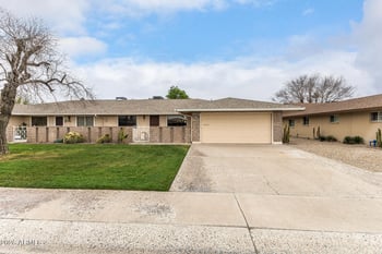 11118 Cameo Dr, Sun, AZ 85351