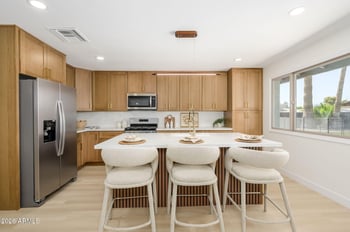 1112 Westchester Dr, Tempe, AZ 85283