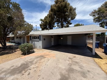 1112 Bethany Home Rd, Phoenix, AZ 85013