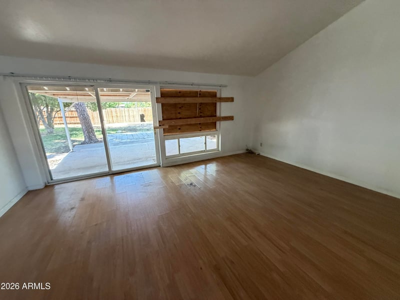 1112 W Bethany Home Rd, Phoenix, AZ 85013