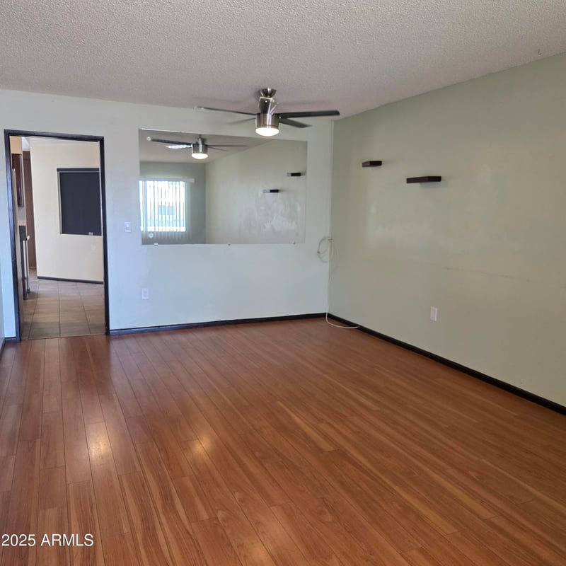 11120 Desert Butte Dr, Sun City, AZ 85351