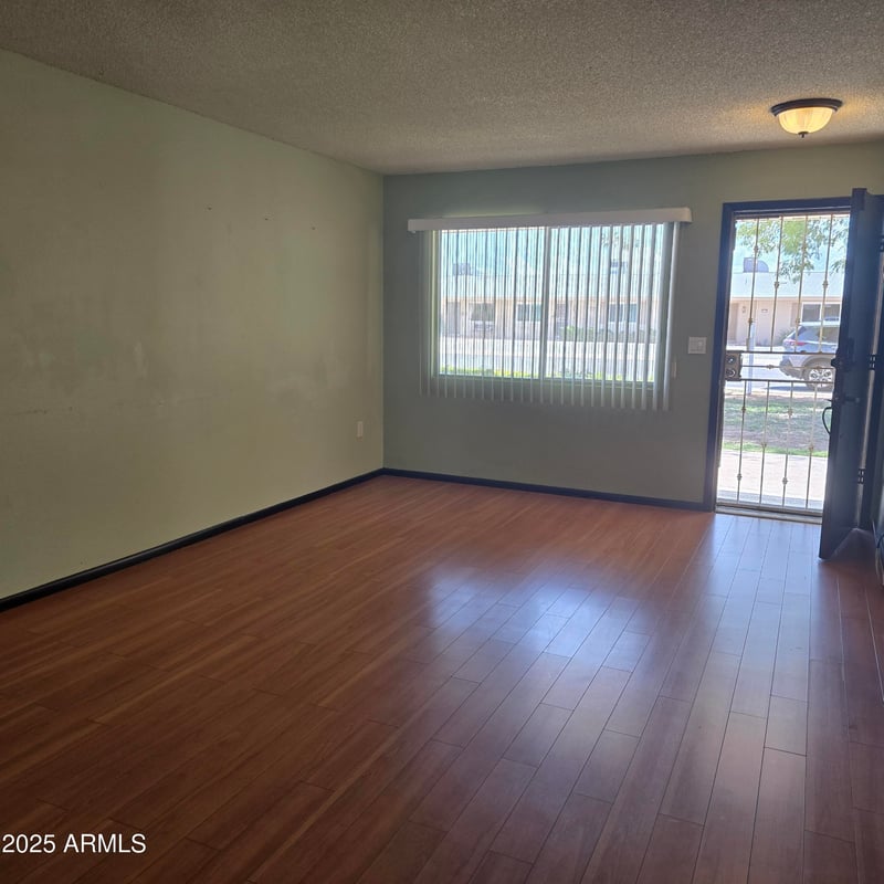 11120 Desert Butte Dr, Sun City, AZ 85351