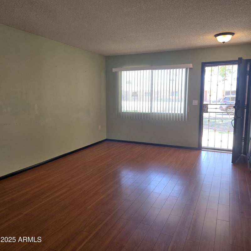 11120 Desert Butte Dr, Sun City, AZ 85351