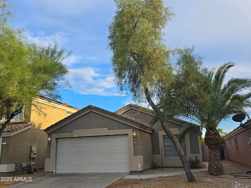 11121 Aspen Ave, Mesa, AZ 85208