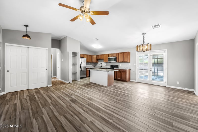 11121 Camino Cir, Mesa, AZ 85207