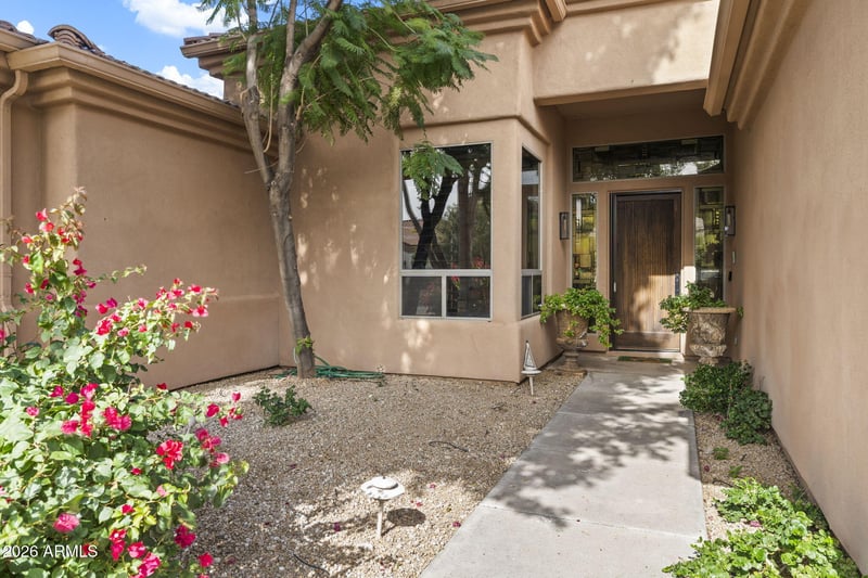 11126 E Cannon Dr, Scottsdale, AZ 85259