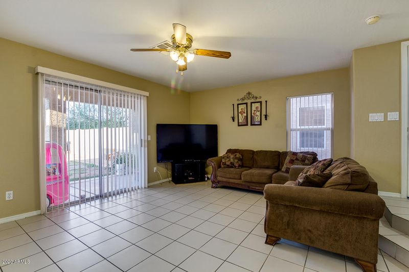 11126 W Devonshire Ave, Phoenix, AZ 85037