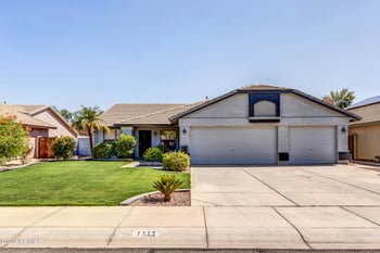 1113 E Betsy Ln, Gilbert, AZ 85296