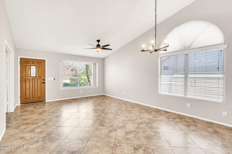 1113 E Betsy Ln, Gilbert, AZ 85296