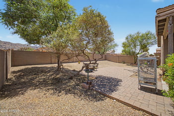 1113 Gwen St, Phoenix, AZ 85042