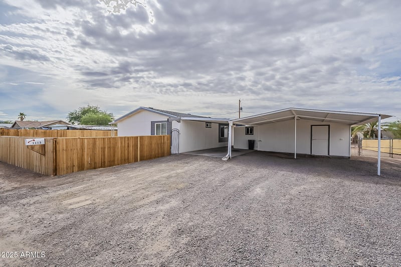 1113 Manzanita St, Apache Junction, AZ 85120