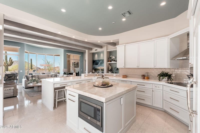 11131 Desert Vista Dr, Scottsdale, AZ 85255